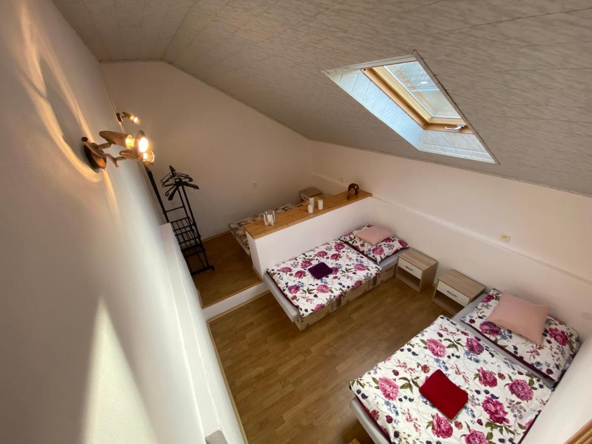 Privat Tilia Apartman Ivachnófalu Kültér fotó