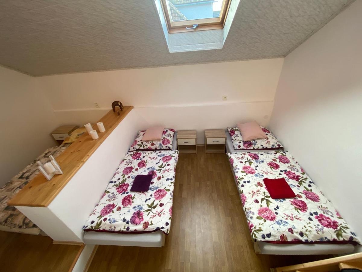 Privat Tilia Apartman Ivachnófalu Kültér fotó